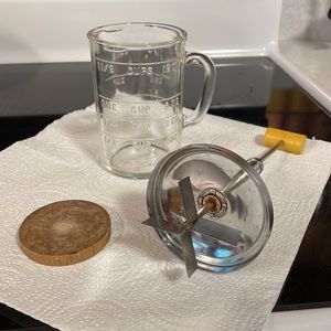 Vintage Pamco Food Nut Chopper Glass Handled Measuring Cup 1 1/2 Cup 12 Ounces